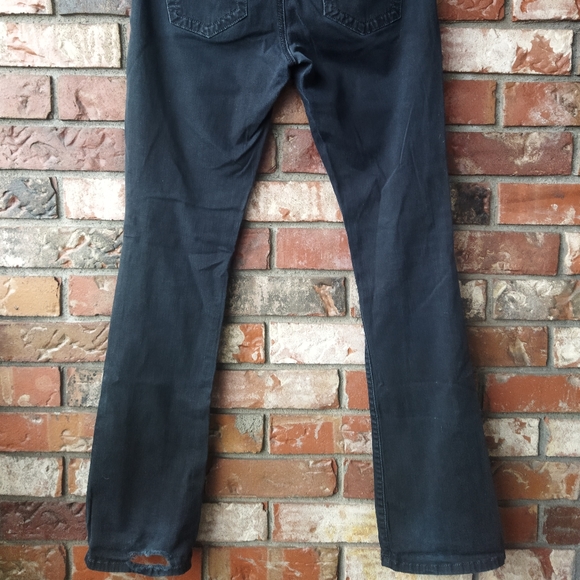 ✨ GUESS Premium Jeans ✨ - Picture 5 of 8